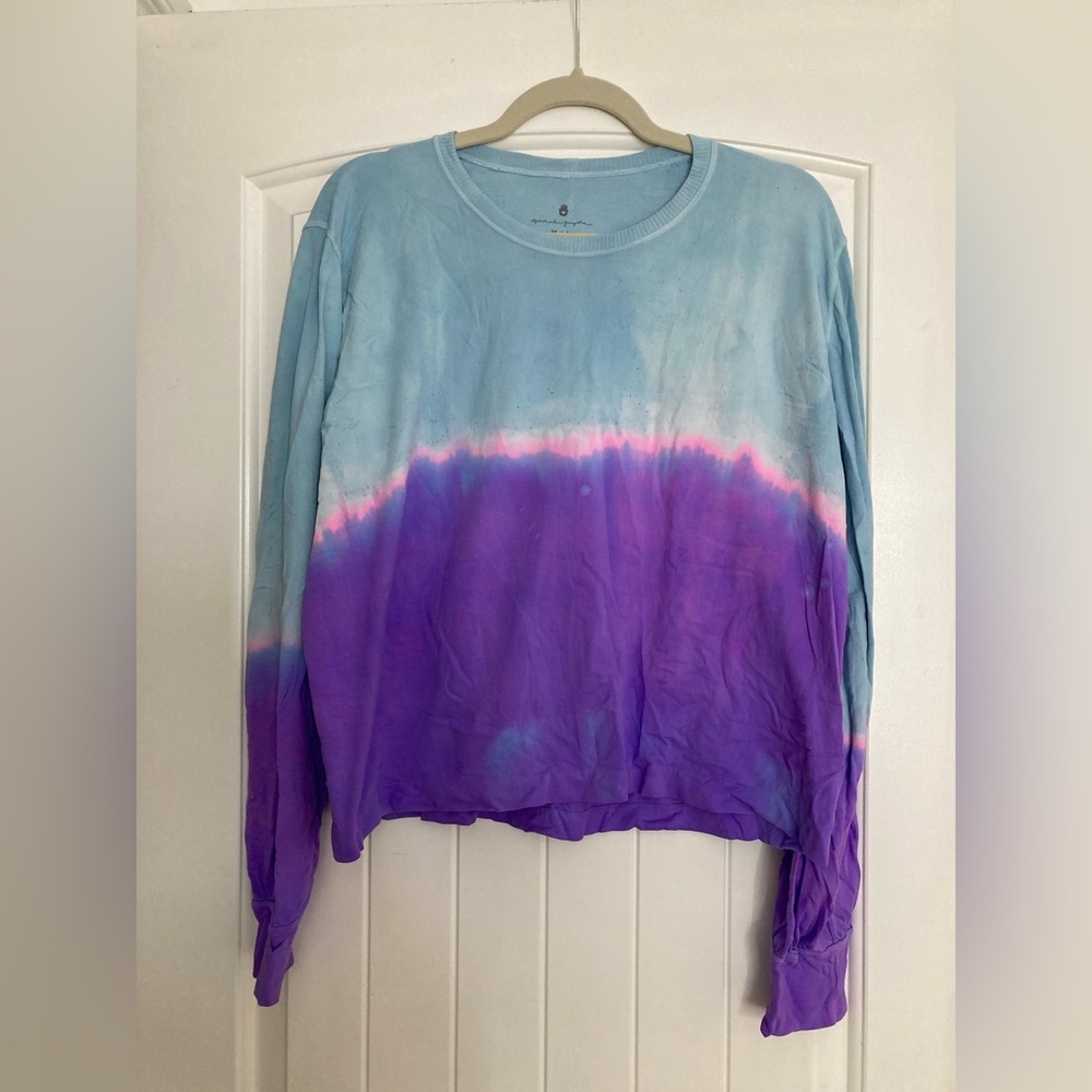 Spiritual Gangster long sleeve pullover, size medium/ large, tie dye purple